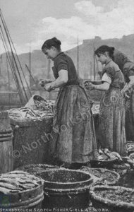 Scarborough Harbour, Scottish Fisher Girls at Work